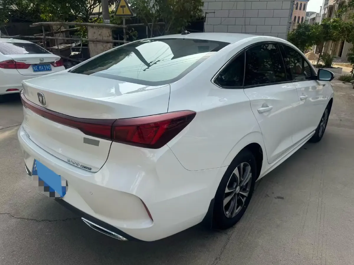 2022 ChangAn Eado 1.4T 160HP L4 7DCT,autocango,china used car exporter,china ev exporter,chinese used car exporter,chinese used ev exporter
