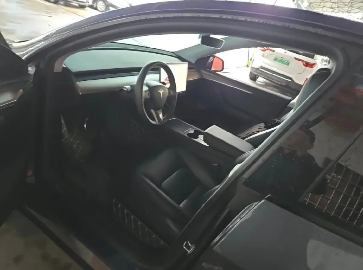 2021 Tesla Model Y BEV 60KWH,autocango,china used car exporter,china ev exporter,chinese used car exporter,chinese used ev exporter