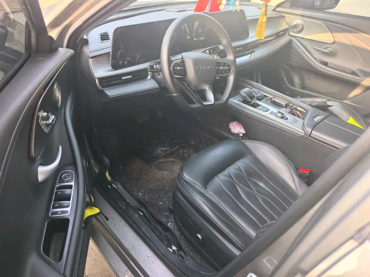 2022 Chery Arrizo 8 1.6T 197HP L4 7DCT,autocango,china used car exporter,china ev exporter,chinese used car exporter,chinese used ev exporter