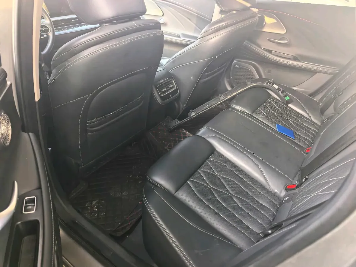 2022 Chery Arrizo 8 1.6T 197HP L4 7DCT,autocango,china used car exporter,china ev exporter,chinese used car exporter,chinese used ev exporter