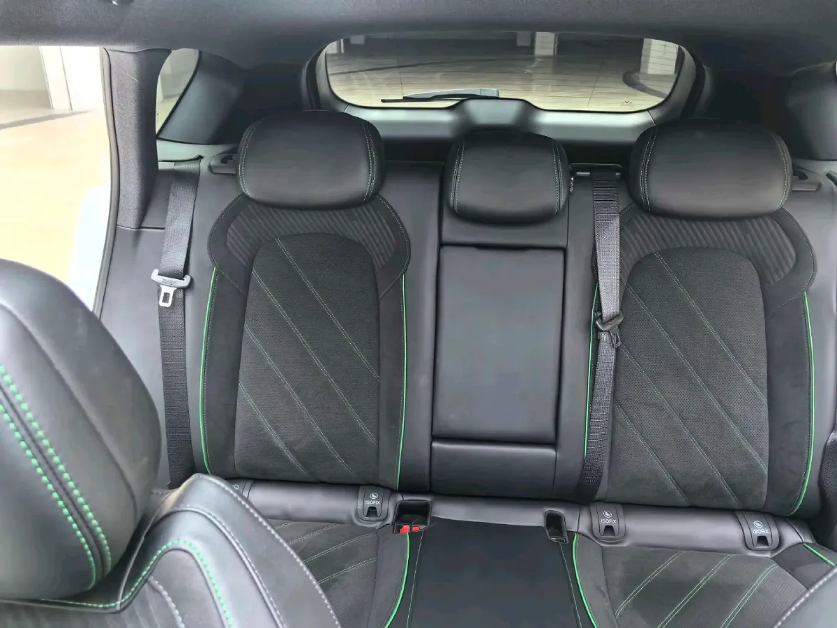 2025 Voyah FREE 1.5T 150HP L4 REEV 43KWH,autocango,china used car exporter,china ev exporter,chinese used car exporter,chinese used ev exporter