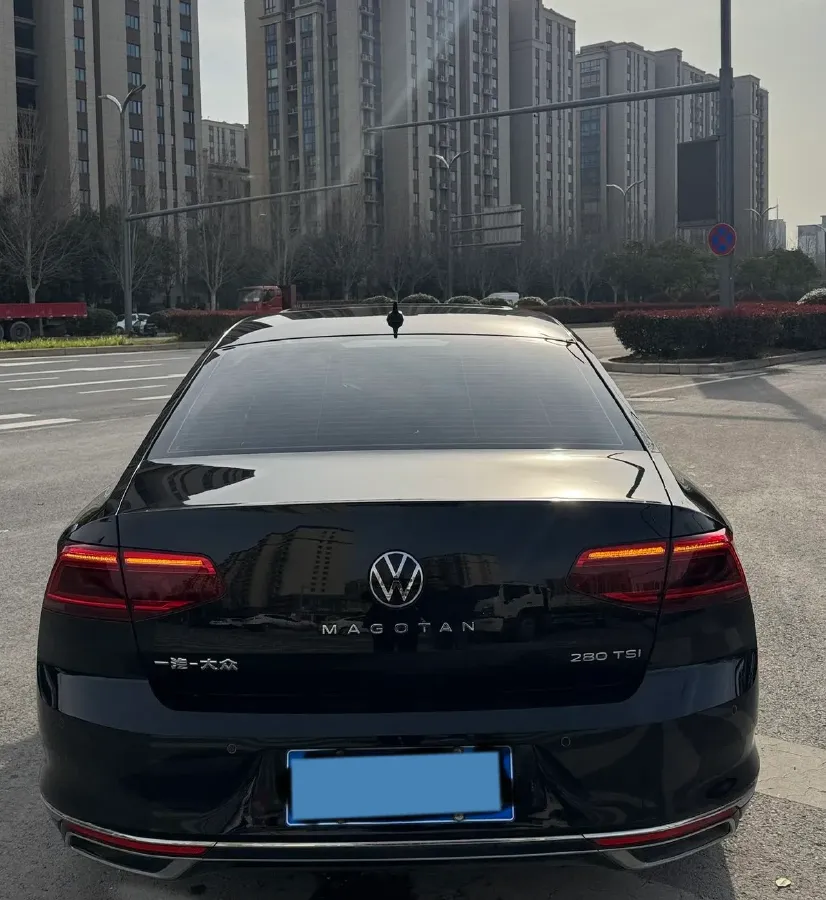 2020 Volkswagen Magotan 1.4T 150HP L4 7DCT,autocango,china used car exporter,china ev exporter,chinese used car exporter,chinese used ev exporter