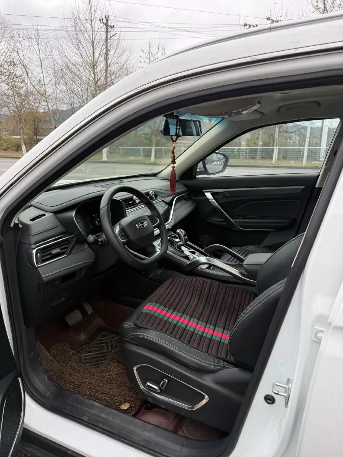 2021 Ford Escort 1.5L 122HP L3 6AT,autocango,china used car exporter,china ev exporter,chinese used car exporter,chinese used ev exporter