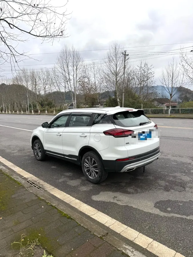 2021 Ford Escort 1.5L 122HP L3 6AT,autocango,china used car exporter,china ev exporter,chinese used car exporter,chinese used ev exporter