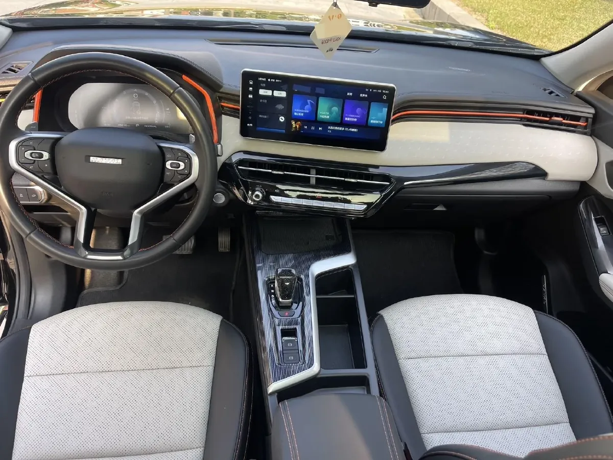 2021 Haval Rabbit 1.5T 184HP L4 7DCT,autocango,china used car exporter,china ev exporter,chinese used car exporter,chinese used ev exporter