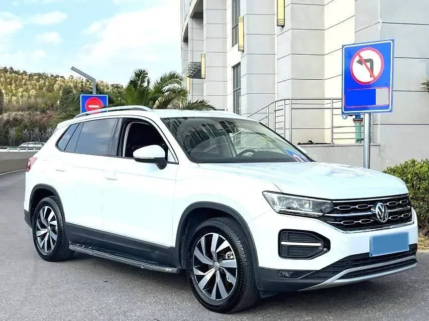 2020 Volkswagen Tayron 2.0T 186HP L4 7DCT,autocango,china used car exporter,china ev exporter,chinese used car exporter,chinese used ev exporter