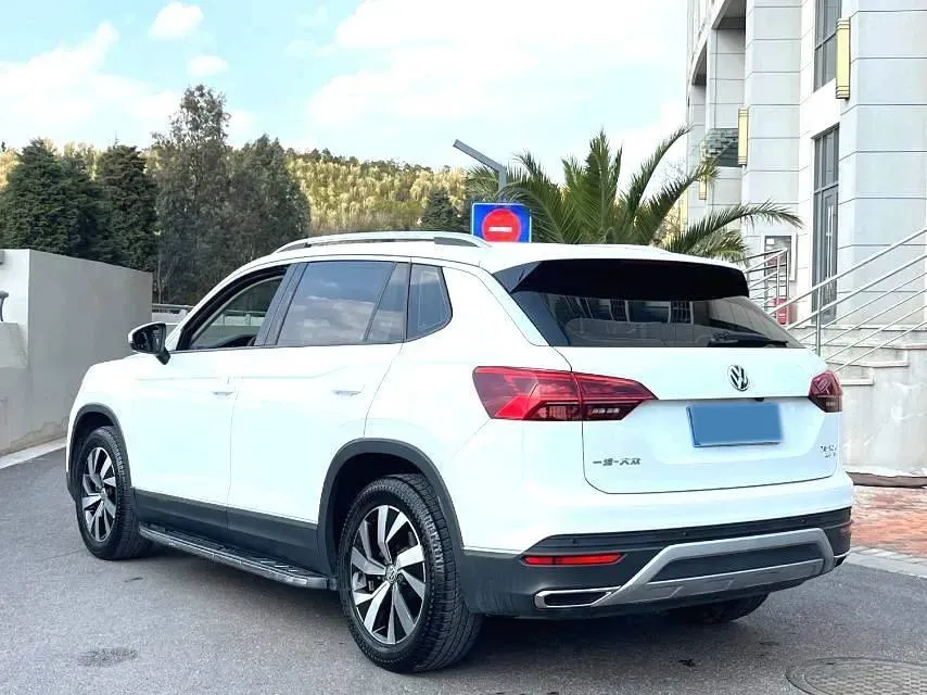 2020 Volkswagen Tayron 2.0T 186HP L4 7DCT,autocango,china used car exporter,china ev exporter,chinese used car exporter,chinese used ev exporter