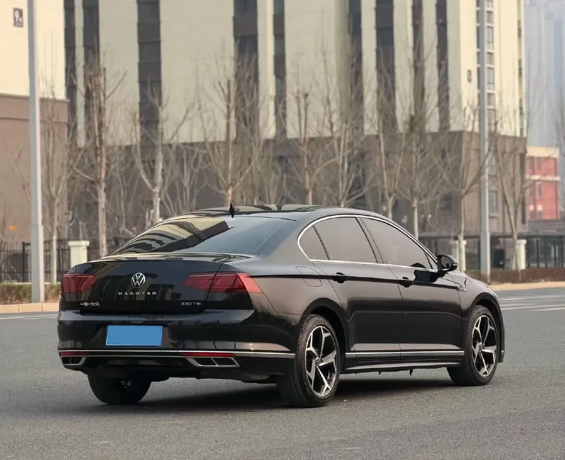 2023 Volkswagen Magotan 2.0T 186HP L4 7DCT,autocango,china used car exporter,china ev exporter,chinese used car exporter,chinese used ev exporter