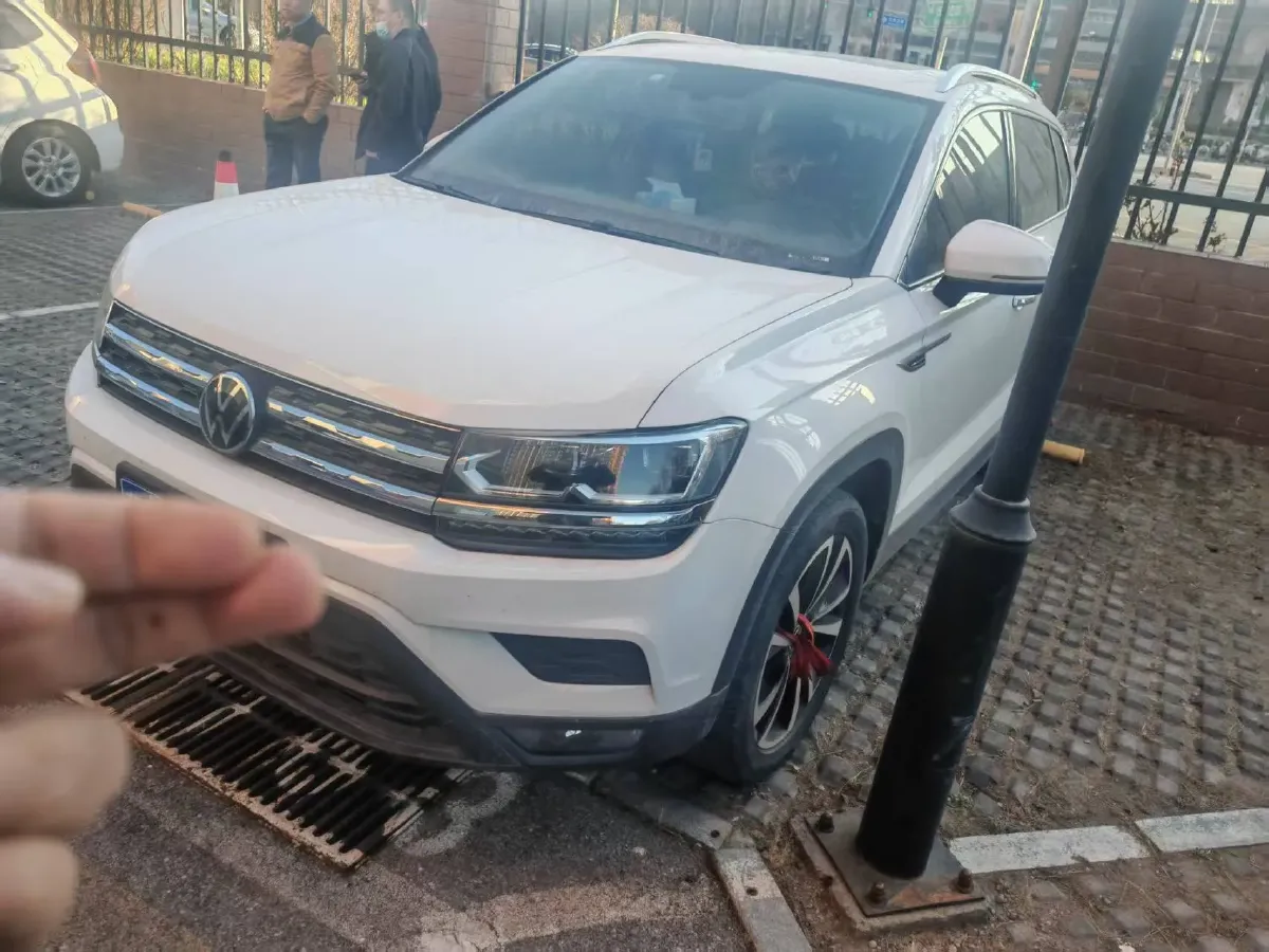 2021 Volkswagen Tharu 1.4T 150HP L4 7DCT,autocango,china used car exporter,china ev exporter,chinese used car exporter,chinese used ev exporter