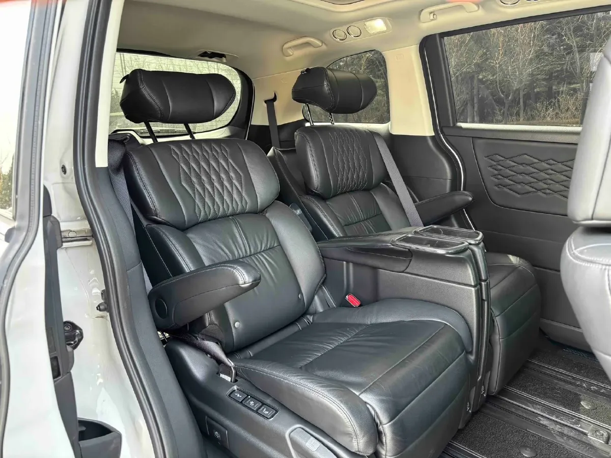 2022 Honda Elysioin 2.0L 146HP L4 E-CVT Hybrid,autocango,china used car exporter,china ev exporter,chinese used car exporter,chinese used ev exporter