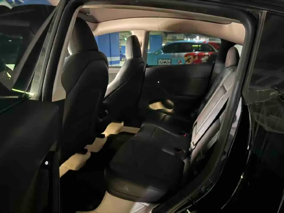 2022 Tesla Model Y BEV 60KWH,autocango,china used car exporter,china ev exporter,chinese used car exporter,chinese used ev exporter