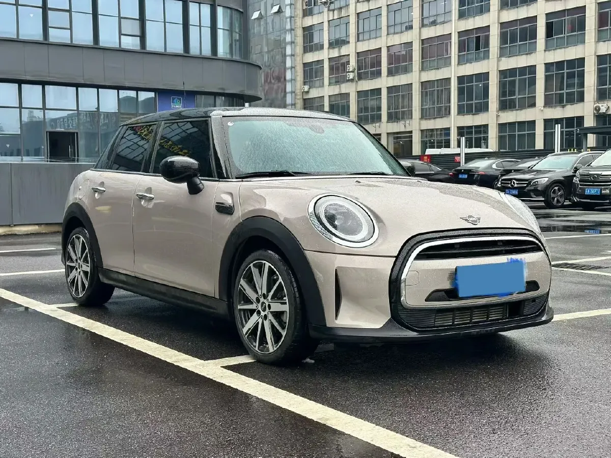 2023 MINI MINI 1.5T 136HP L3 7DCT,autocango,china used car exporter,china ev exporter,chinese used car exporter,chinese used ev exporter