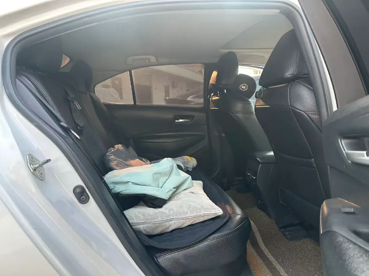 2021 Toyota Corolla 1.8L 98HP L4 E-CVT Hybrid,autocango,china used car exporter,china ev exporter,chinese used car exporter,chinese used ev exporter