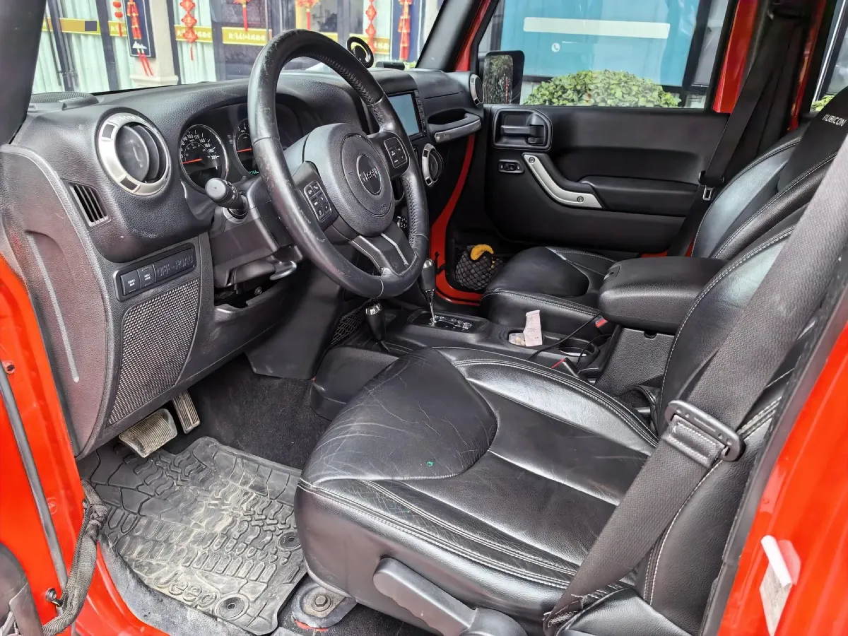 2017 Jeep Wrangler 3.6L 284HP V6 5AT,autocango,china used car exporter,china ev exporter,chinese used car exporter,chinese used ev exporter