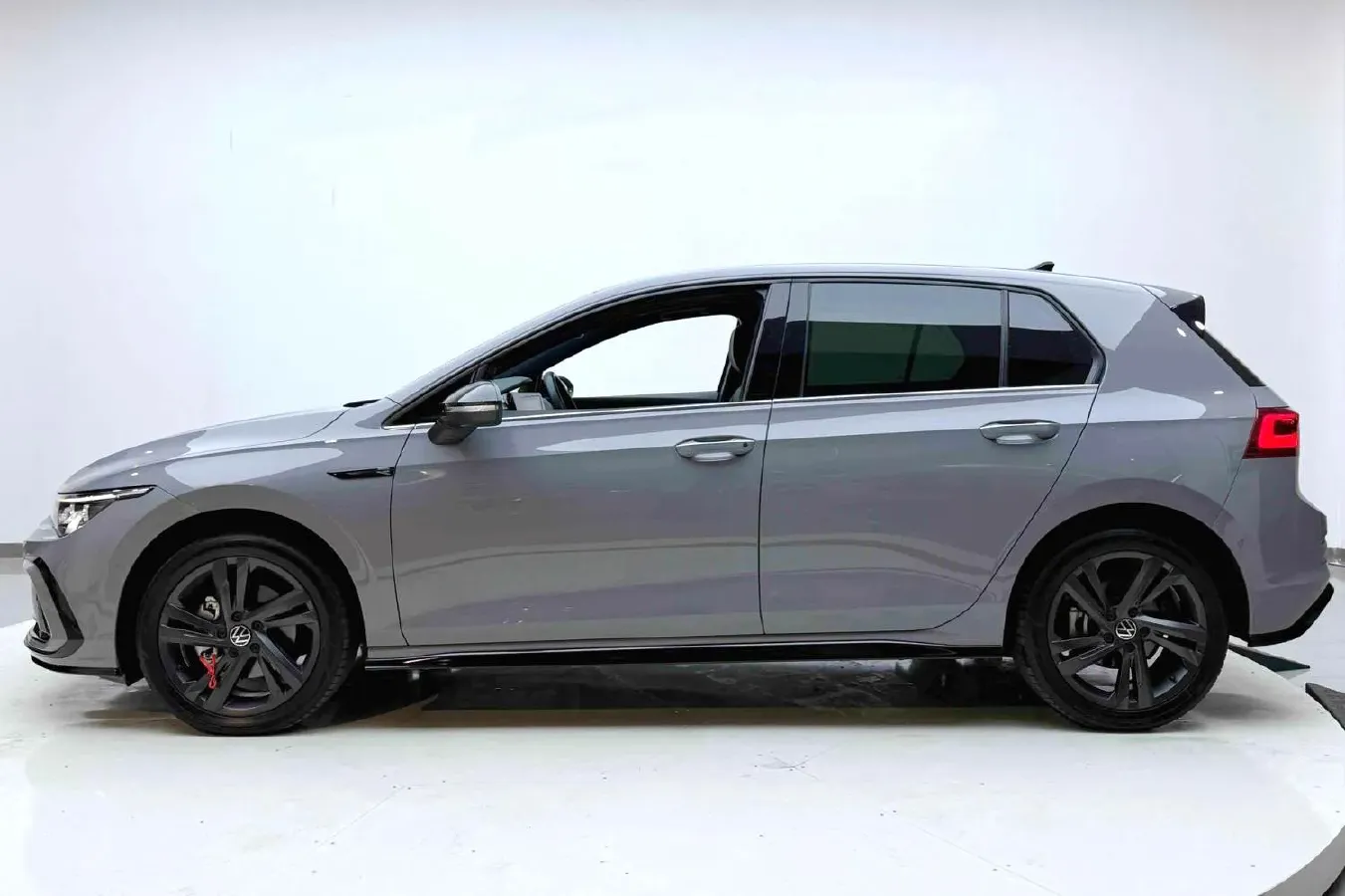 2023 Volkswagen Golf 1.4T 150HP L4 7DCT,autocango,china used car exporter,china ev exporter,chinese used car exporter,chinese used ev exporter