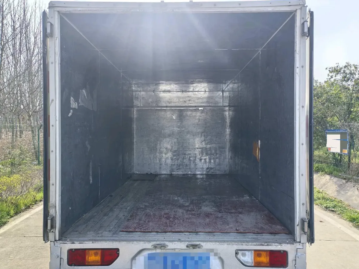 2020 WuLing RongGuang New Truck Special 1.8L 125HP L4 5MT,autocango,china used car exporter,china ev exporter,chinese used car exporter,chinese used ev exporter