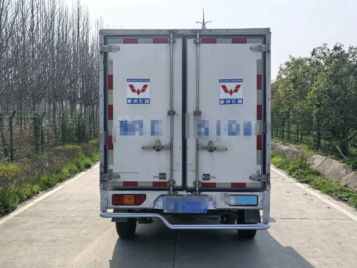 2020 WuLing RongGuang New Truck Special 1.8L 125HP L4 5MT,autocango,china used car exporter,china ev exporter,chinese used car exporter,chinese used ev exporter