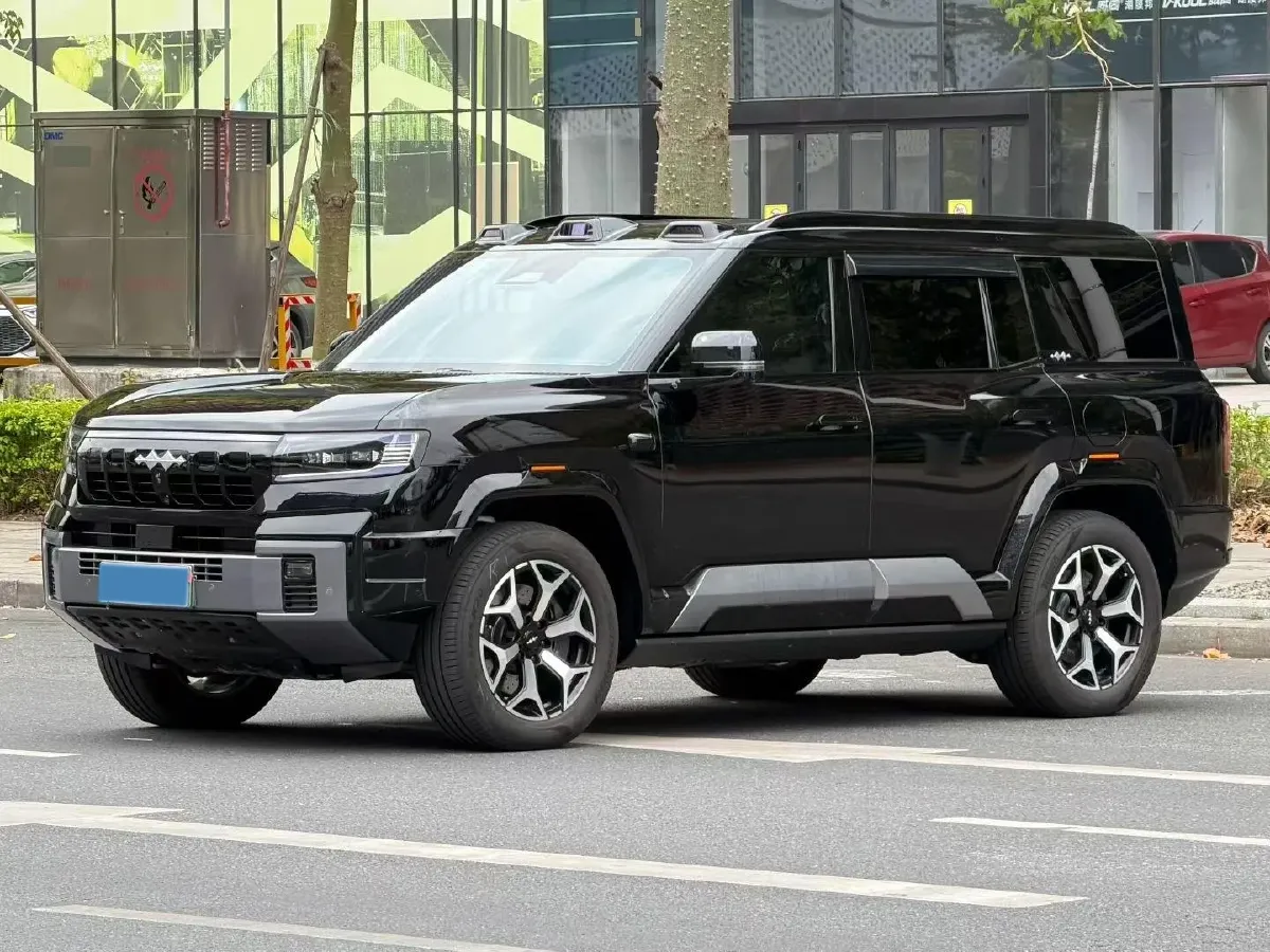 2025 FangChengBao Bao 8 2.0T 245HP L4 E-CVT PHEV 36.8KWH,autocango,china used car exporter,china ev exporter,chinese used car exporter,chinese used ev exporter