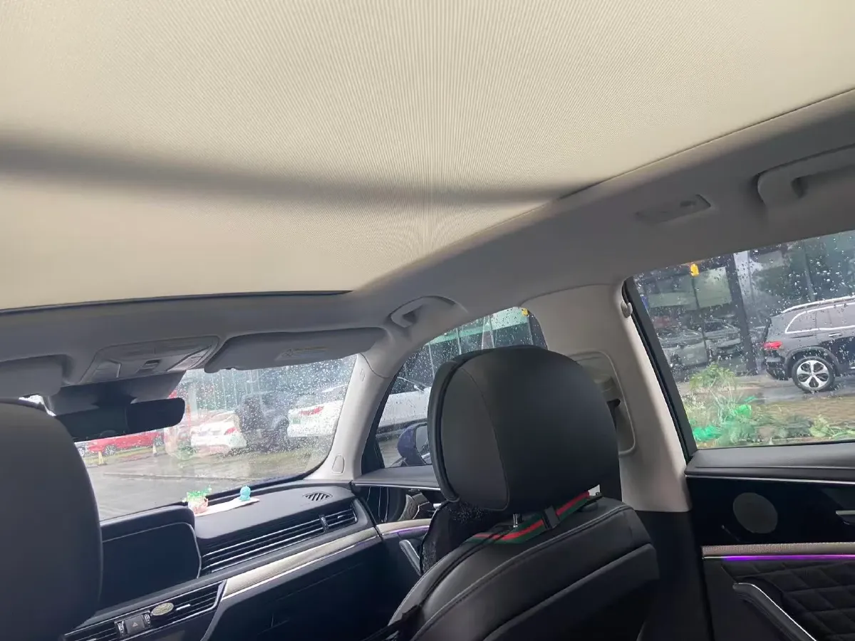 2019 HongQi HS5 2.0T 224HP L4 6AT,autocango,china used car exporter,china ev exporter,chinese used car exporter,chinese used ev exporter