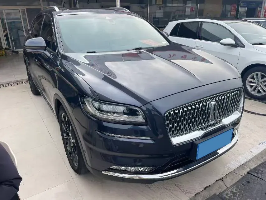 2021 Lincoln Nautilus 2.0T 245HP L4 8AT,autocango,china used car exporter,china ev exporter,chinese used car exporter,chinese used ev exporter