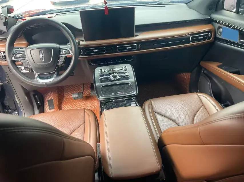 2021 Lincoln Nautilus 2.0T 245HP L4 8AT,autocango,china used car exporter,china ev exporter,chinese used car exporter,chinese used ev exporter