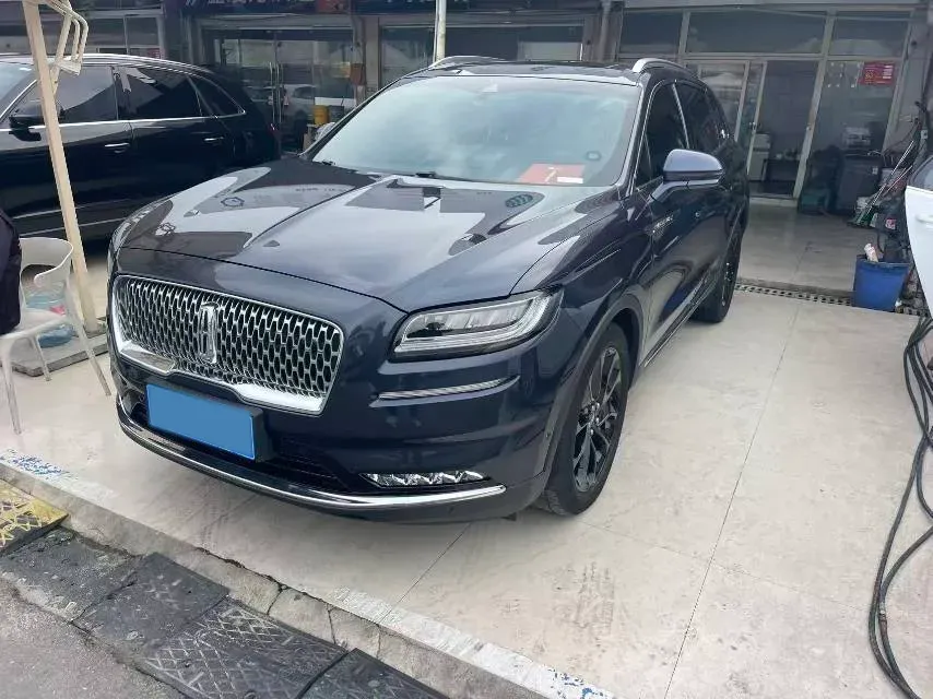 2021 Lincoln Nautilus 2.0T 245HP L4 8AT,autocango,china used car exporter,china ev exporter,chinese used car exporter,chinese used ev exporter