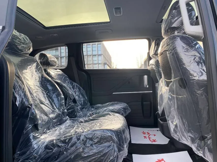 2024 Hyundai Custo 1.5T 170HP L4 8AT,autocango,china used car exporter,china ev exporter,chinese used car exporter,chinese used ev exporter