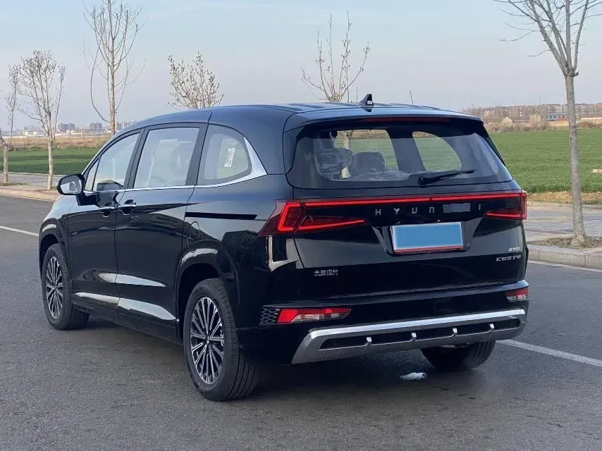 2024 Hyundai Custo 1.5T 170HP L4 8AT,autocango,china used car exporter,china ev exporter,chinese used car exporter,chinese used ev exporter