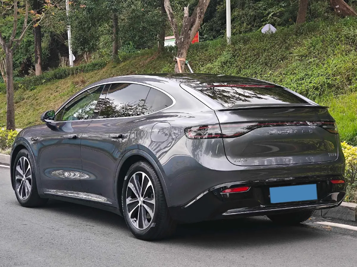 2025 Luxeed R7 REEV 156HP REEV 37KWH,autocango,china used car exporter,china ev exporter,chinese used car exporter,chinese used ev exporter