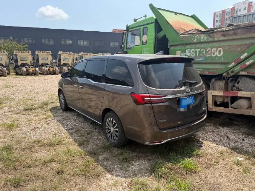 2023 Buick GL8 2.0T 237HP L4 9AT,autocango,china used car exporter,china ev exporter,chinese used car exporter,chinese used ev exporter