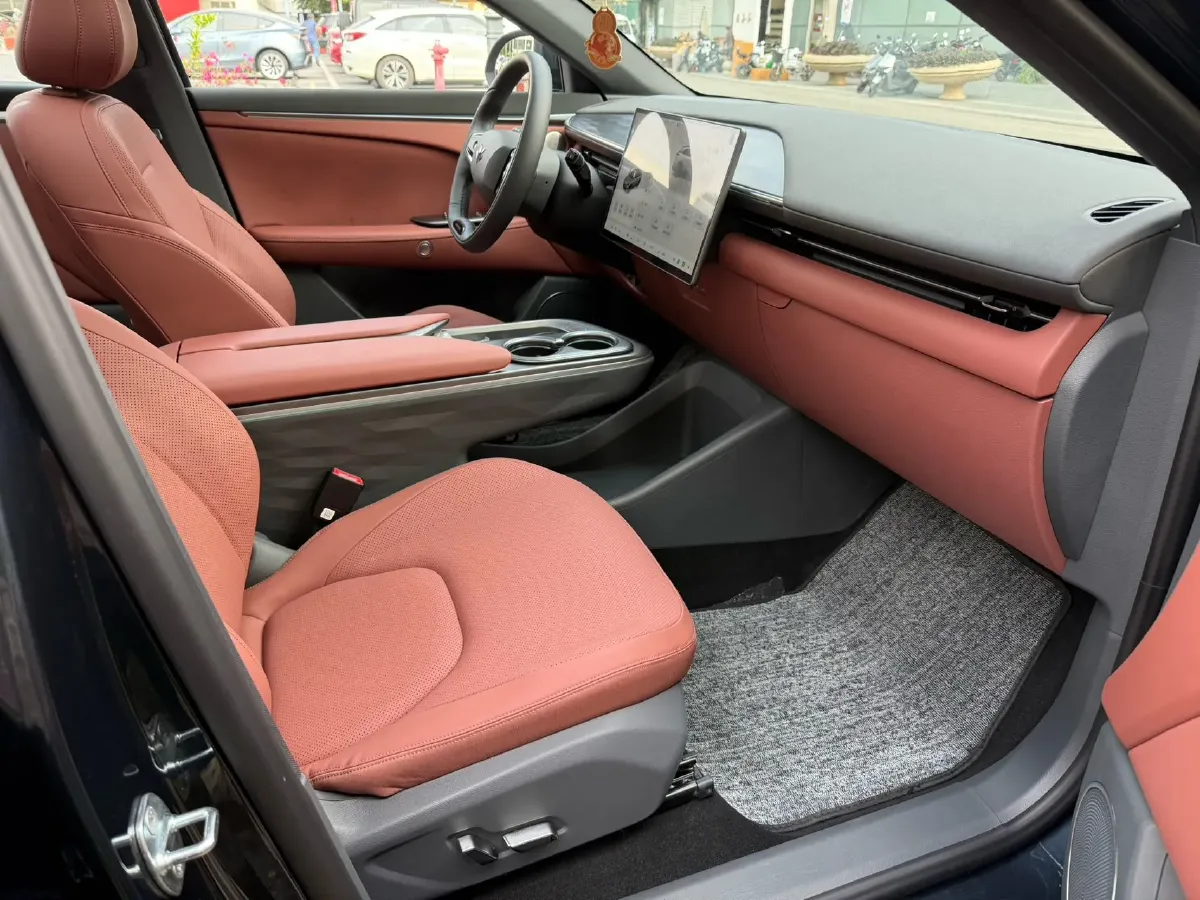 2026 ARCFOX αT5 BEV,autocango,china used car exporter,china ev exporter,chinese used car exporter,chinese used ev exporter