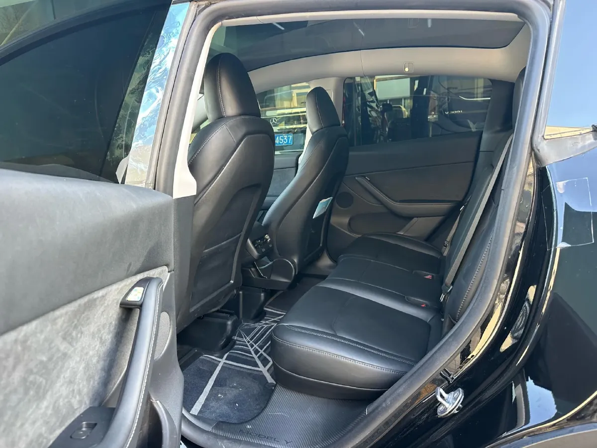 2023 Tesla Model Y BEV 78.4KWH,autocango,china used car exporter,china ev exporter,chinese used car exporter,chinese used ev exporter