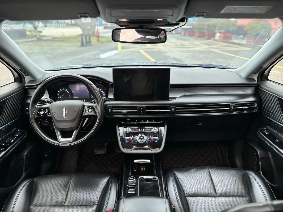 2021 Lincoln Corsair 2.0T 245HP L4 8AT,autocango,china used car exporter,china ev exporter,chinese used car exporter,chinese used ev exporter