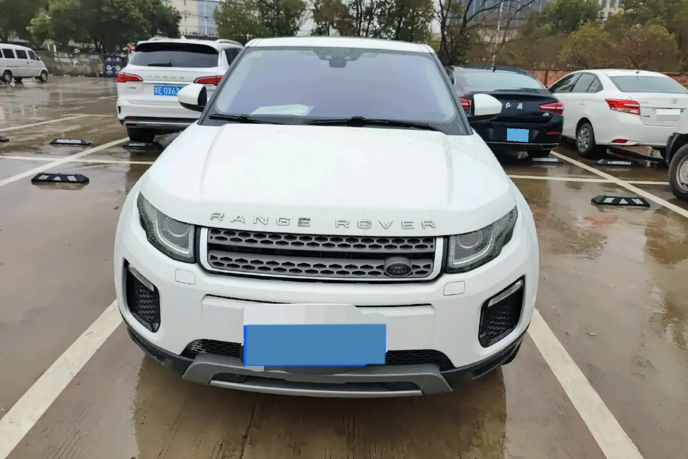 2018 Land Rover Range Rover Evoque 2.0T 241HP L4 9AT,autocango,china used car exporter,china ev exporter,chinese used car exporter,chinese used ev exporter
