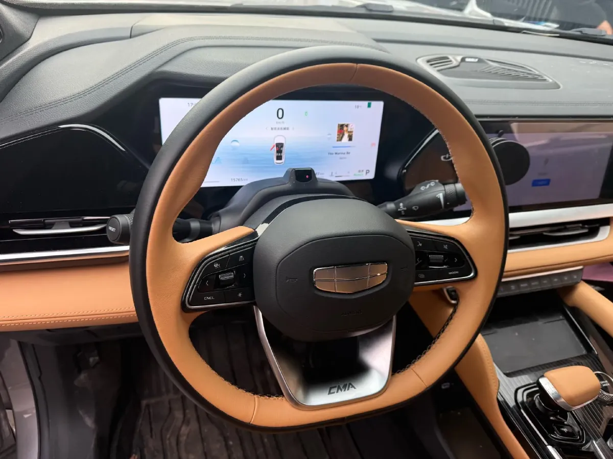 2024 Geely Monjaro 1.5T 163HP L4 3DHT Hybrid,autocango,china used car exporter,china ev exporter,chinese used car exporter,chinese used ev exporter