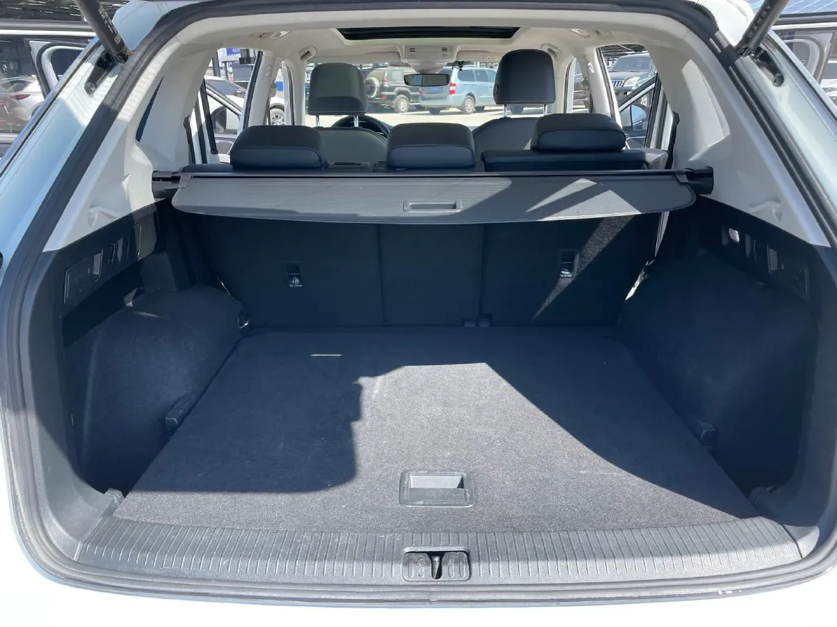 2023 Volkswagen Tayron 1.4T 150HP L4 7DCT,autocango,china used car exporter,china ev exporter,chinese used car exporter,chinese used ev exporter