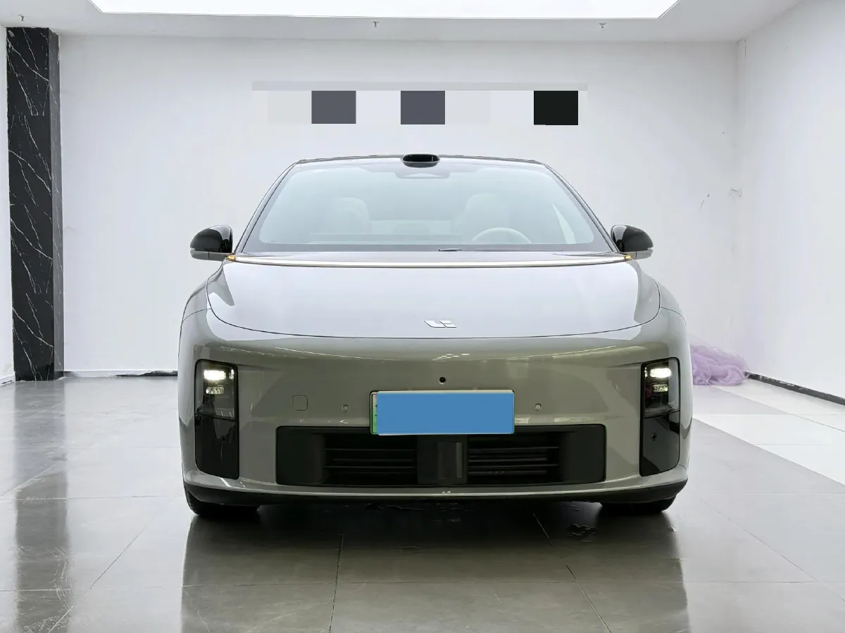 2025 Li i6 BEV,autocango,china used car exporter,china ev exporter,chinese used car exporter,chinese used ev exporter