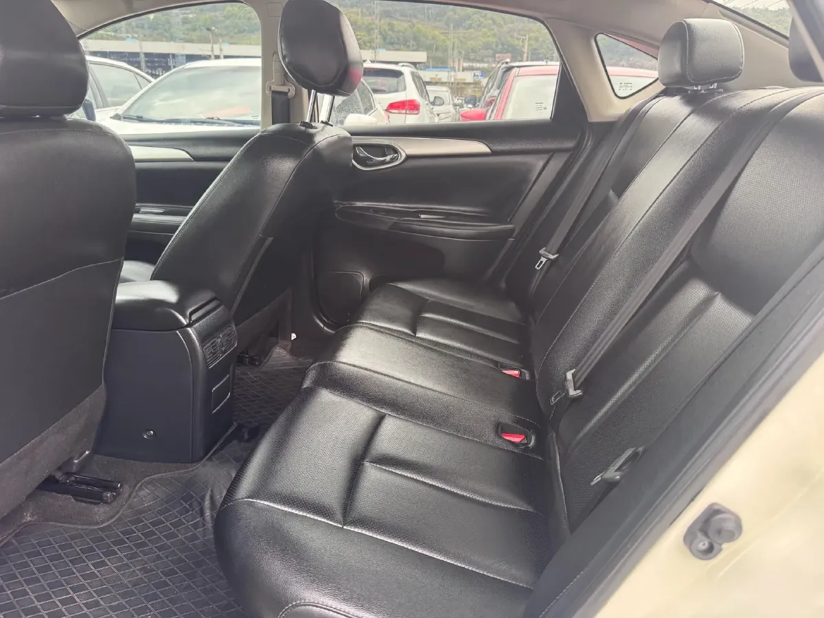 2022 Nissan Sylphy 1.6L 122HP L4 CVT,autocango,china used car exporter,china ev exporter,chinese used car exporter,chinese used ev exporter