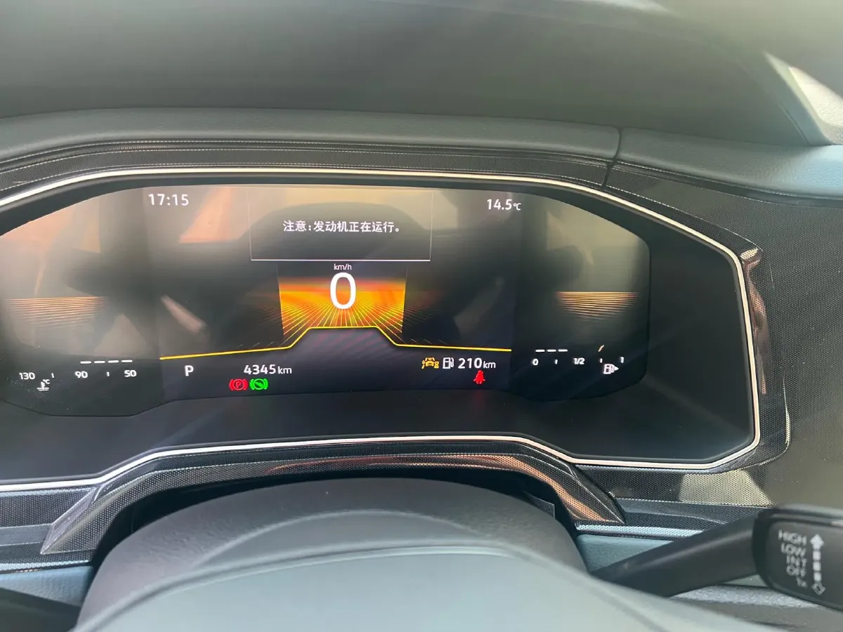 2025 Volkswagen Lavida 1.5L 110HP L4 6AT,autocango,china used car exporter,china ev exporter,chinese used car exporter,chinese used ev exporter