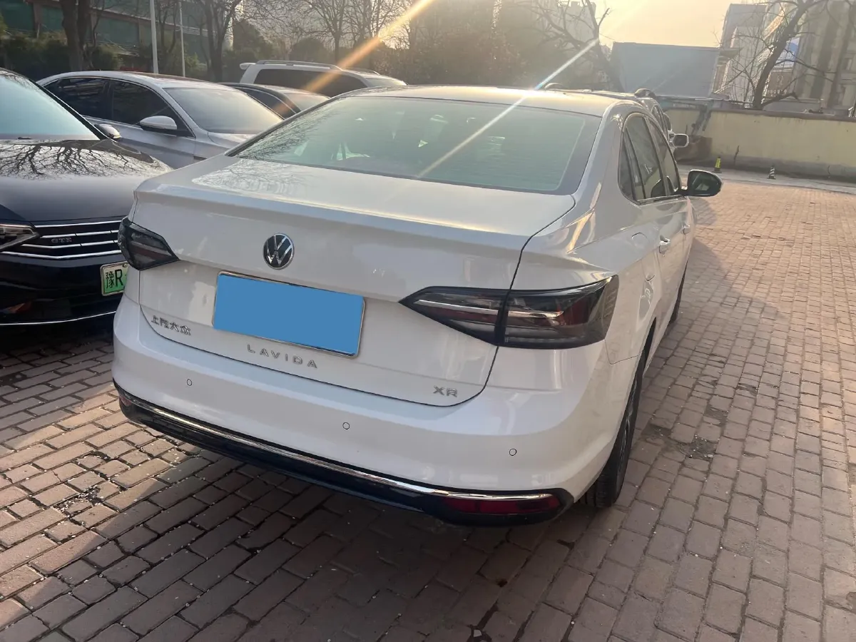2025 Volkswagen Lavida 1.5L 110HP L4 6AT,autocango,china used car exporter,china ev exporter,chinese used car exporter,chinese used ev exporter