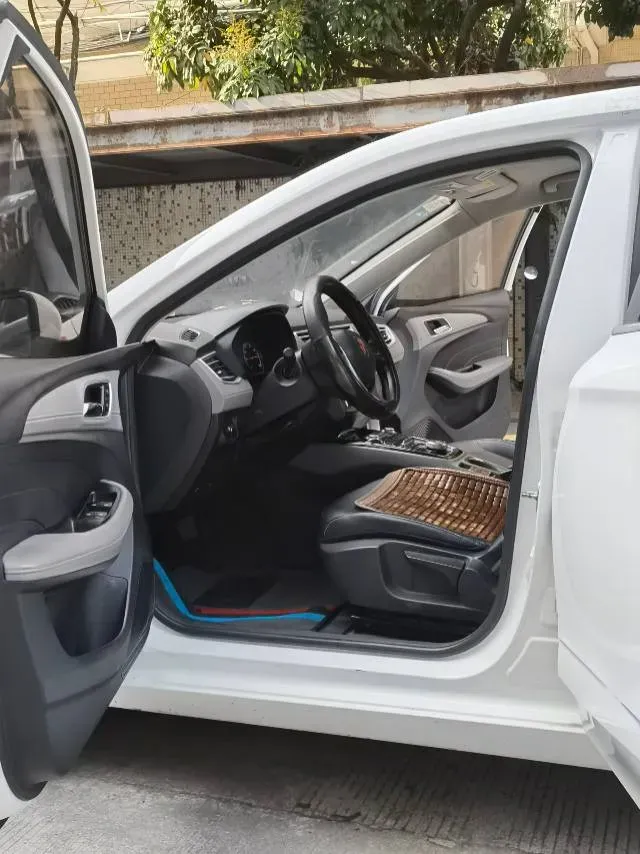 2019 Roewe Ei5 BEV 52.5KWH,autocango,china used car exporter,china ev exporter,chinese used car exporter,chinese used ev exporter