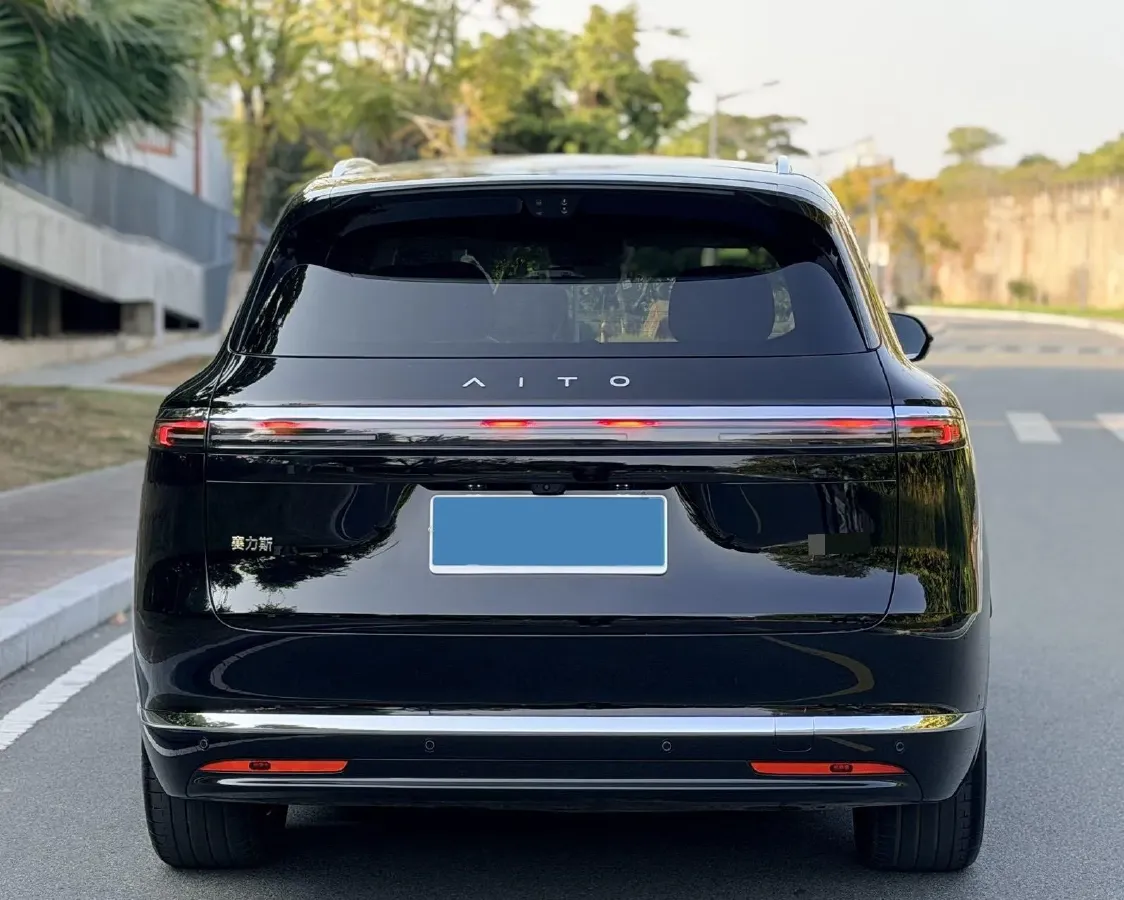 2026 AITO AITO M7 REEV 160HP REEV,autocango,china used car exporter,china ev exporter,chinese used car exporter,chinese used ev exporter