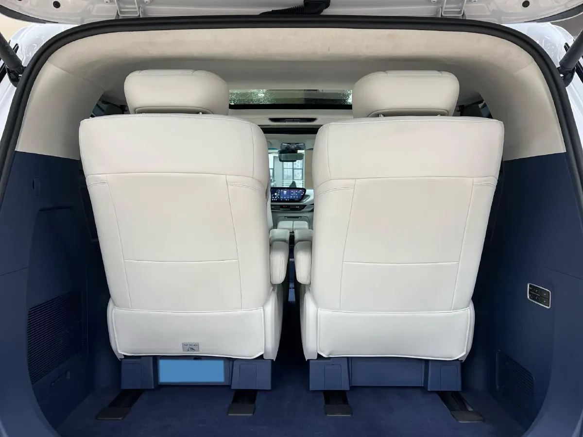 2023 Buick Century 2.0T 237HP L4 9AT,autocango,china used car exporter,china ev exporter,chinese used car exporter,chinese used ev exporter