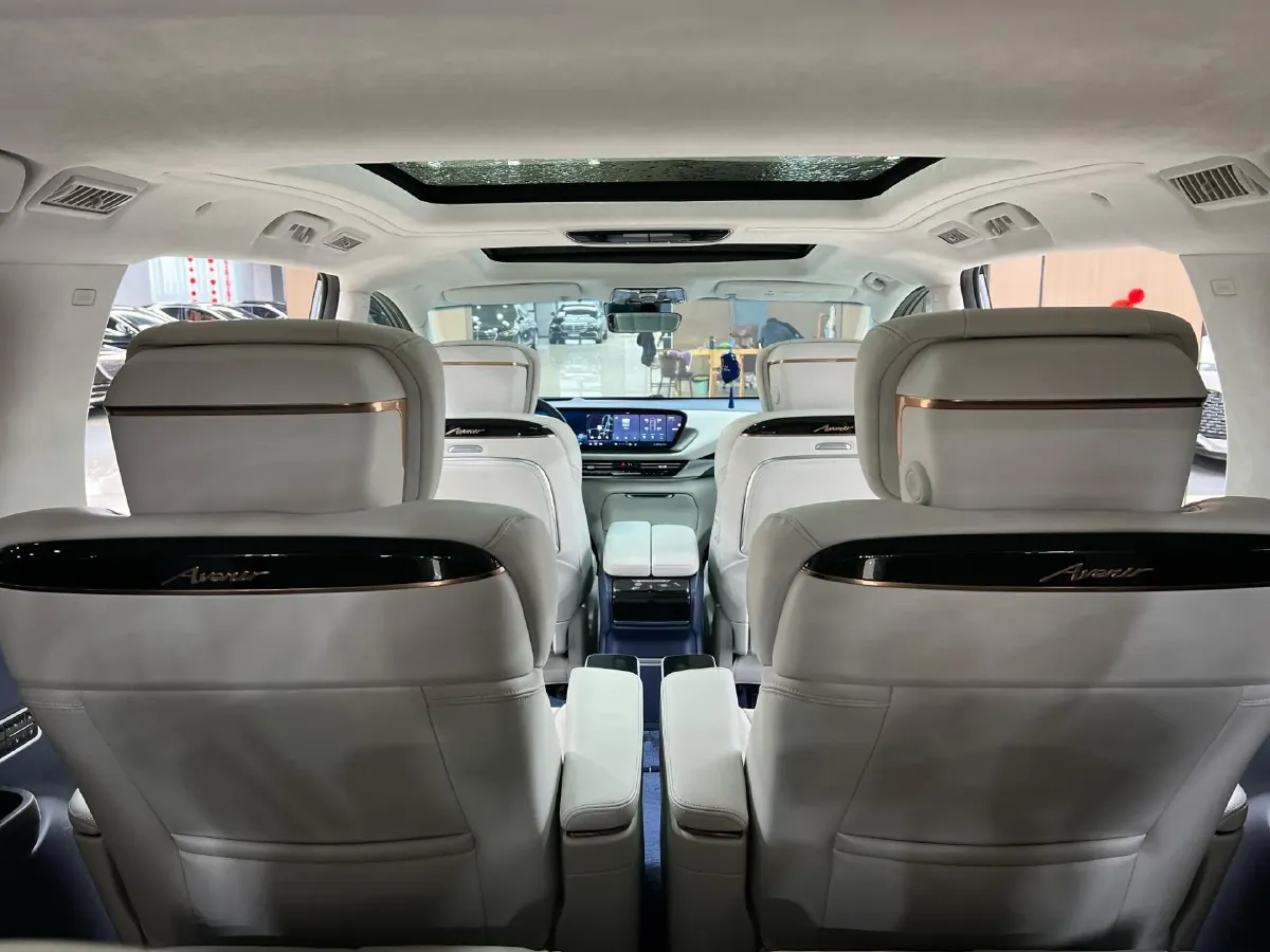 2023 Buick Century 2.0T 237HP L4 9AT,autocango,china used car exporter,china ev exporter,chinese used car exporter,chinese used ev exporter