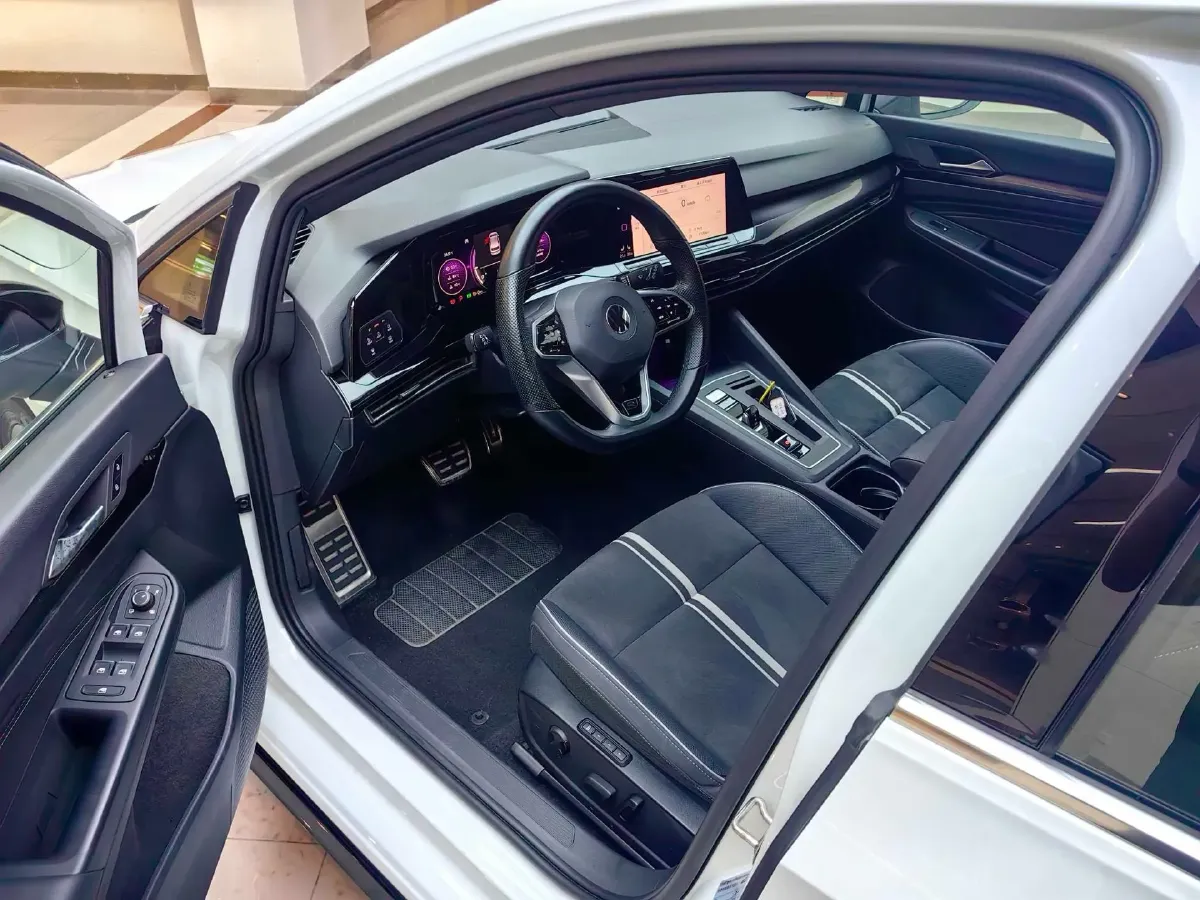 2021 Volkswagen Golf 1.4T 150HP L4 7DCT,autocango,china used car exporter,china ev exporter,chinese used car exporter,chinese used ev exporter