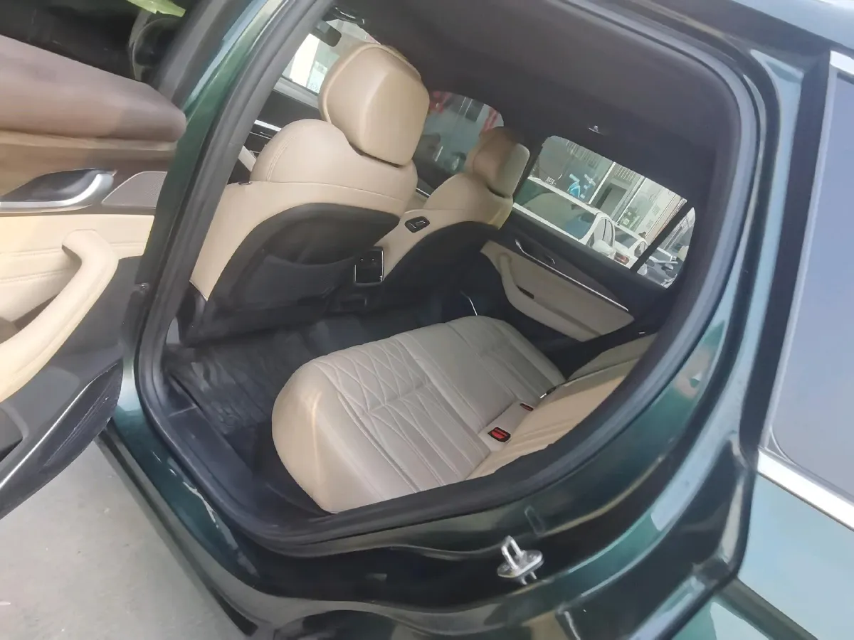 2021 Geely Monjaro 2.0T 238HP L4 8AT,autocango,china used car exporter,china ev exporter,chinese used car exporter,chinese used ev exporter