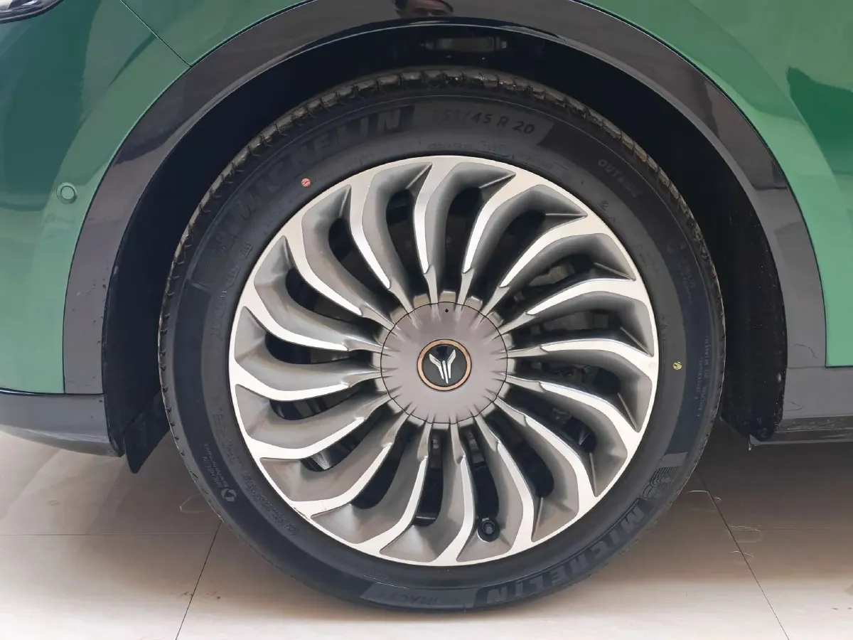 2022 Voyah FREE BEV 106KWH,autocango,china used car exporter,china ev exporter,chinese used car exporter,chinese used ev exporter