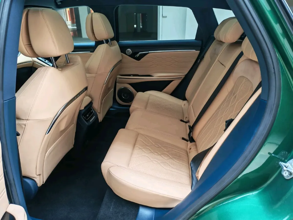 2022 Voyah FREE BEV 106KWH,autocango,china used car exporter,china ev exporter,chinese used car exporter,chinese used ev exporter