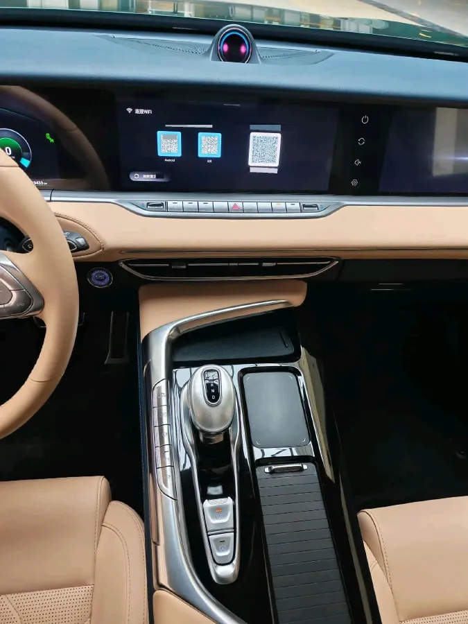 2022 Voyah FREE BEV 106KWH,autocango,china used car exporter,china ev exporter,chinese used car exporter,chinese used ev exporter