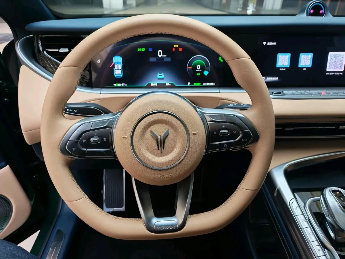 2022 Voyah FREE BEV 106KWH,autocango,china used car exporter,china ev exporter,chinese used car exporter,chinese used ev exporter